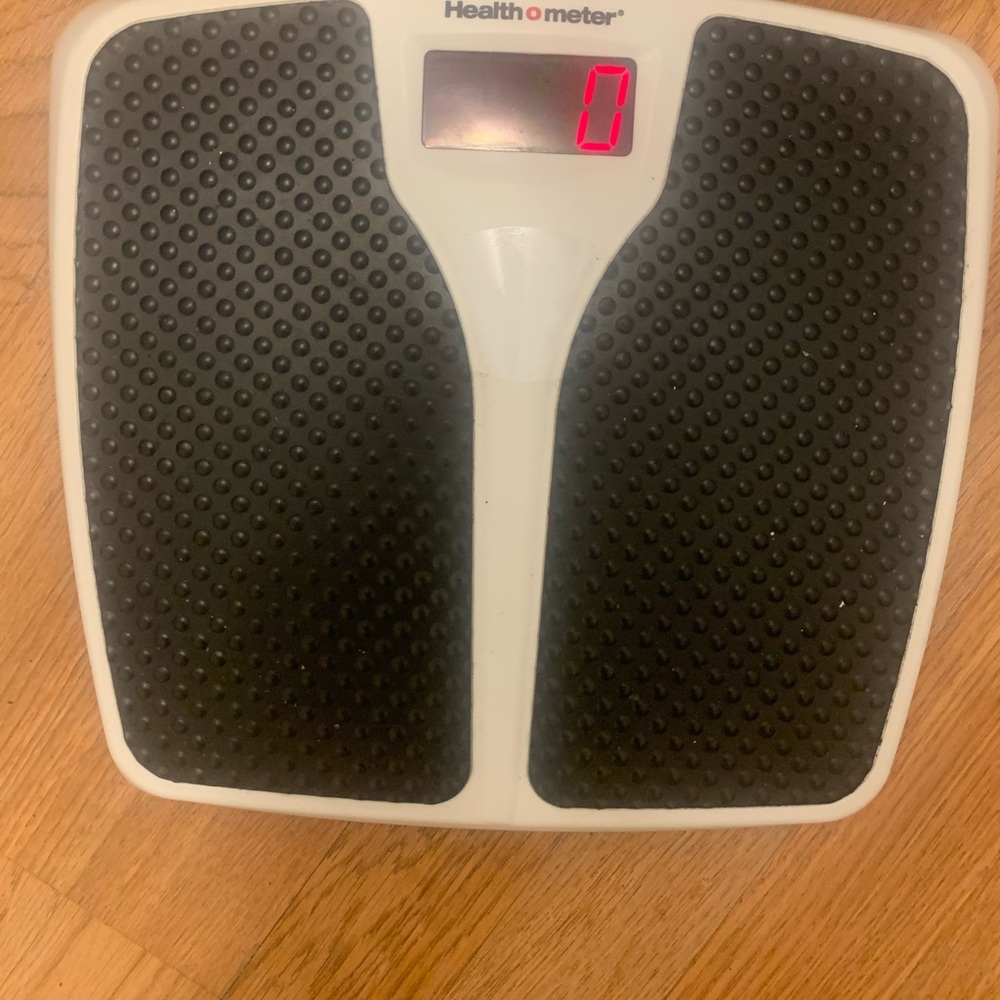 Weight scale